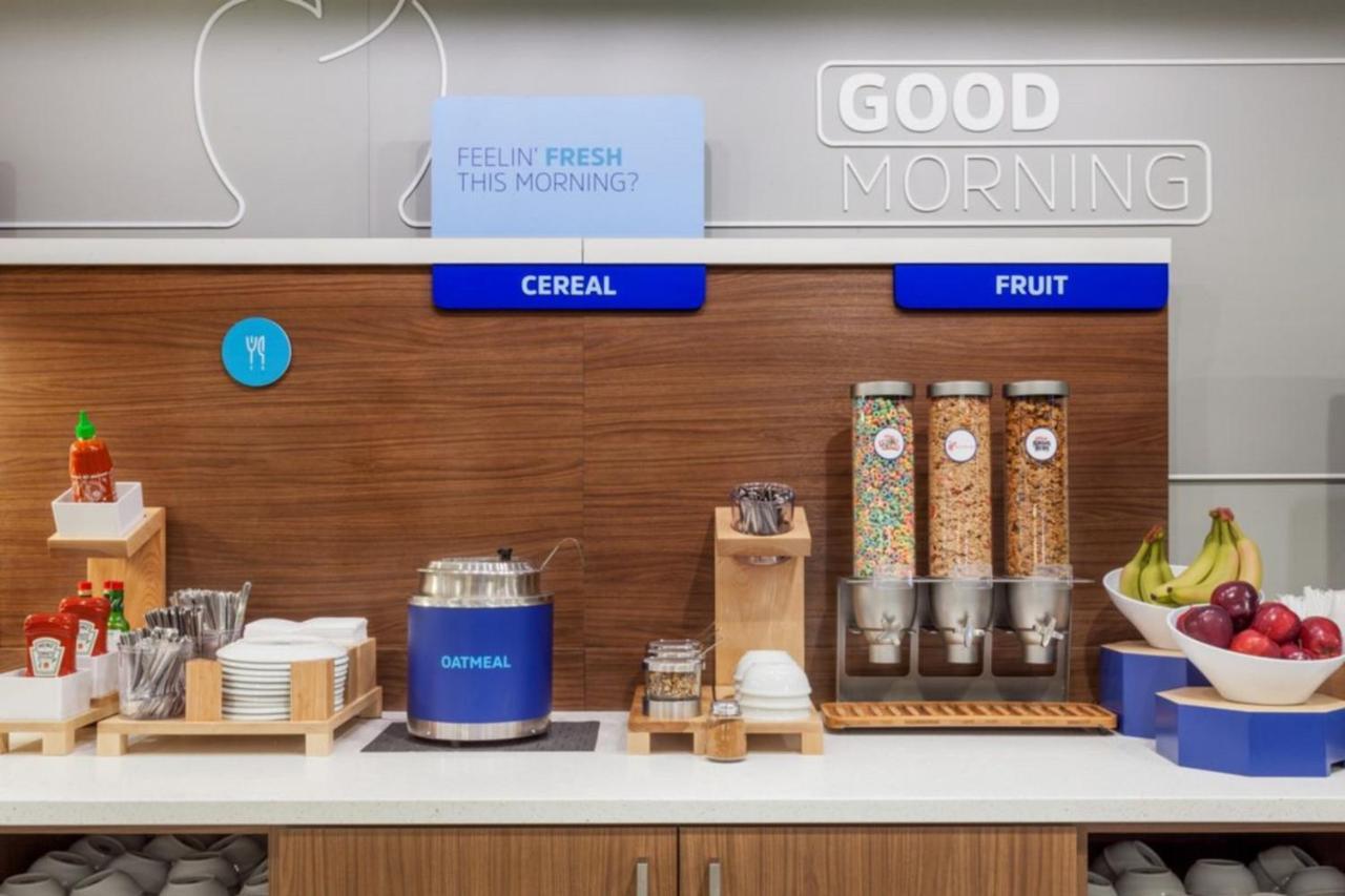 Holiday Inn Express & Suites Wooster By Ihg Exteriör bild