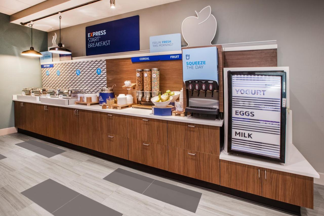 Holiday Inn Express & Suites Wooster By Ihg Exteriör bild