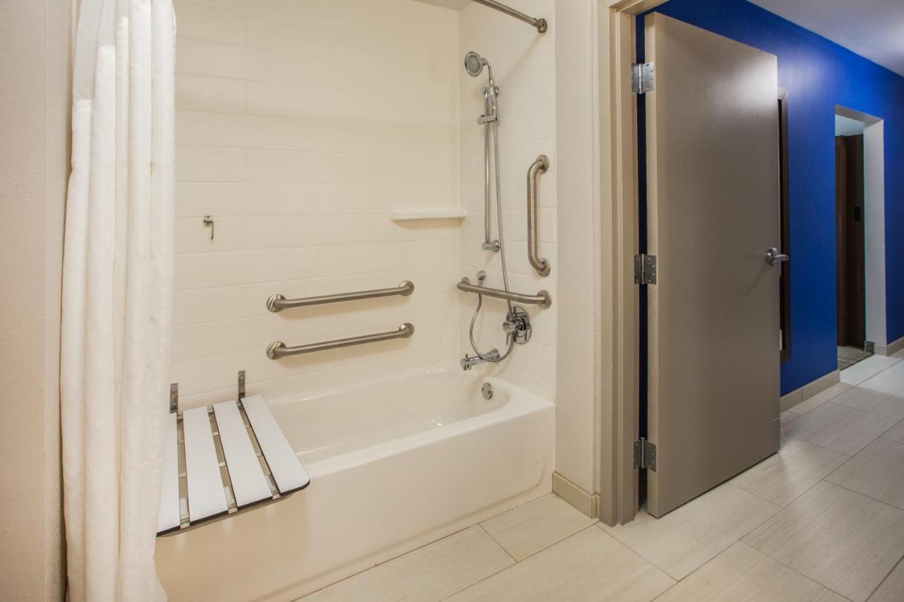 Holiday Inn Express & Suites Wooster By Ihg Exteriör bild