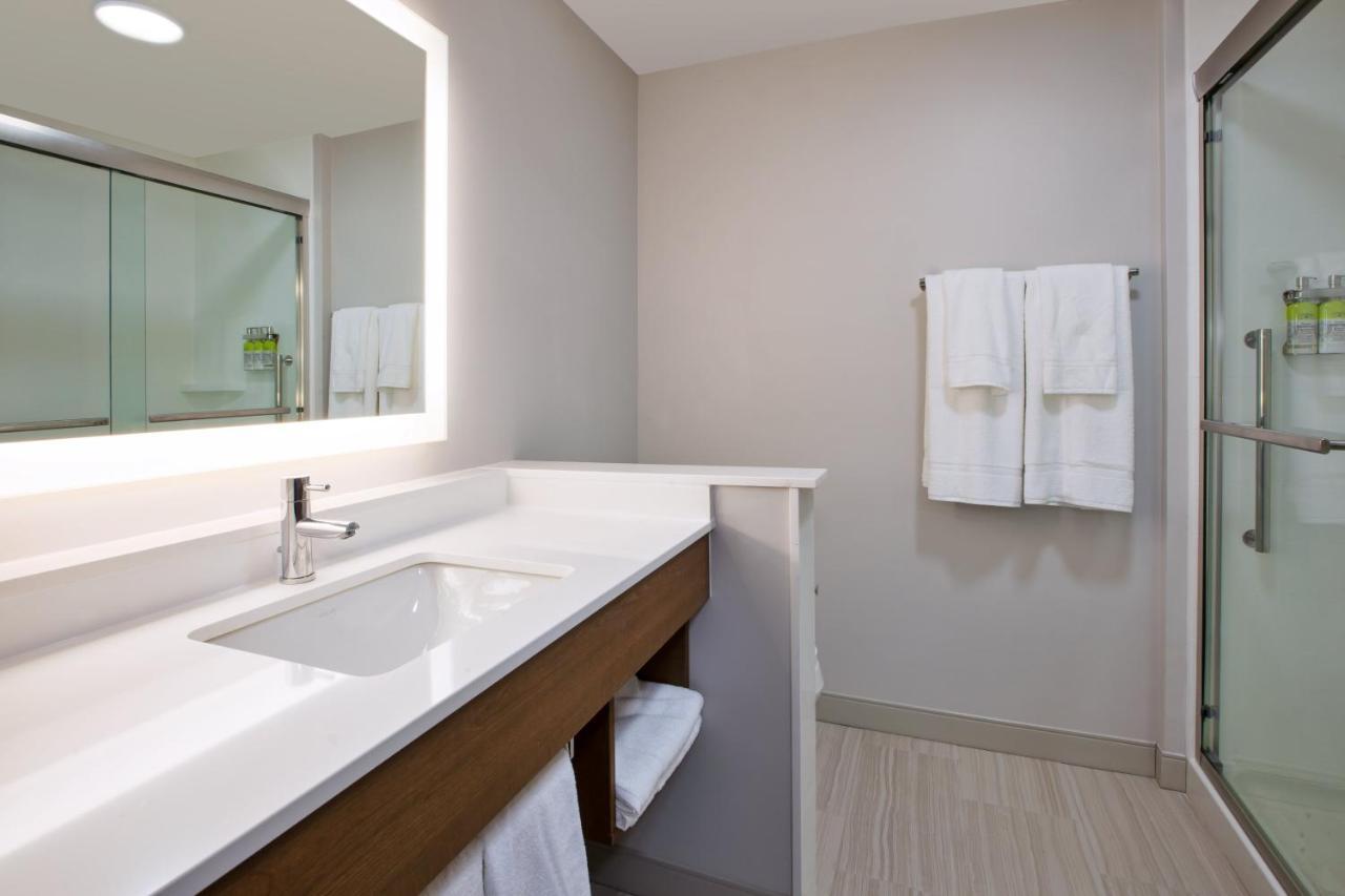 Holiday Inn Express & Suites Wooster By Ihg Exteriör bild